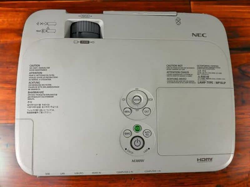 NEC hd Projector WXGA 3