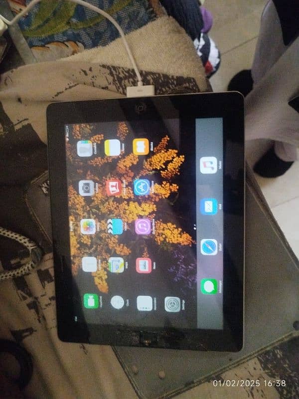 iPad 2 64 gb pta approved 3