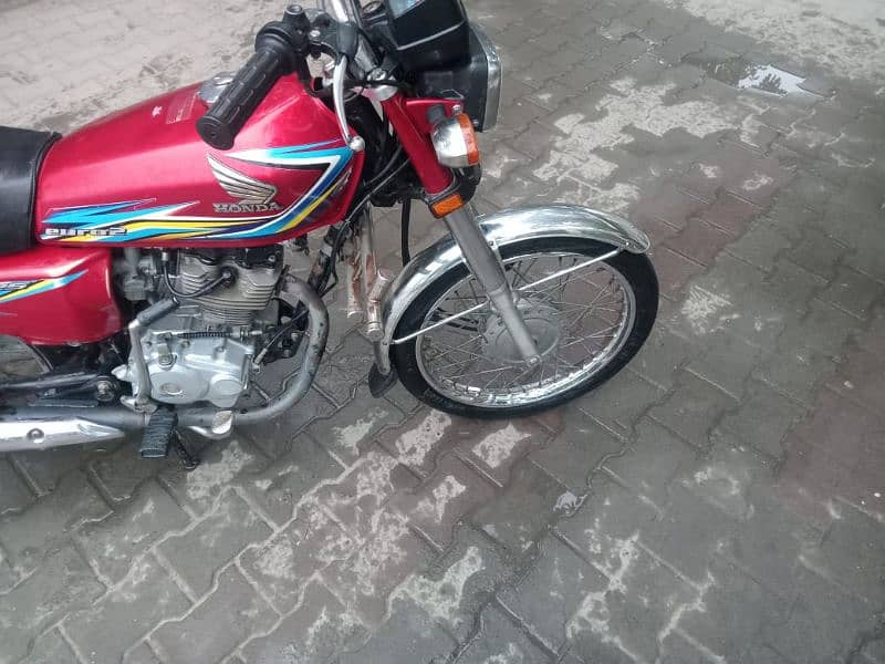 Honda 125 hrinder for sale 03279252314 my WhatsApp er 2