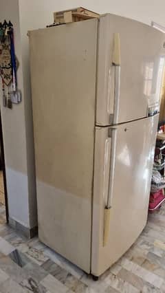 Huge LG Fridge No Frost with Original Body