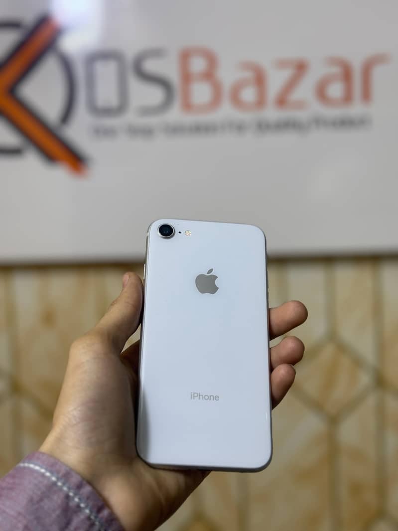 IPHONE 8 64gb Non Pta Fresh Imported Peices 0