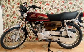 Honda CG 125 Red self start 5 gear Gold edition