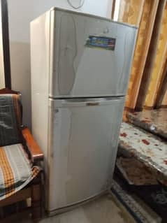 refrigerator excellent condition.