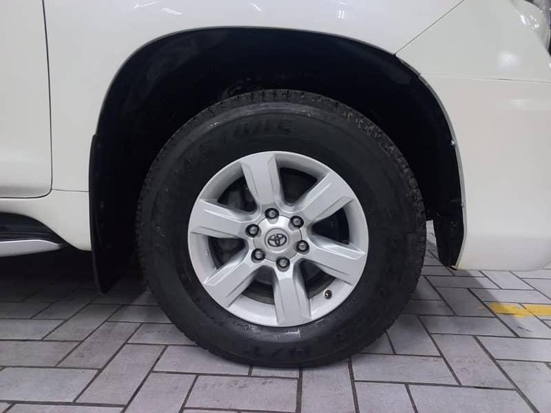 Toyota Prado 2016 12