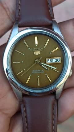 seiko5 automatic back crystal watch