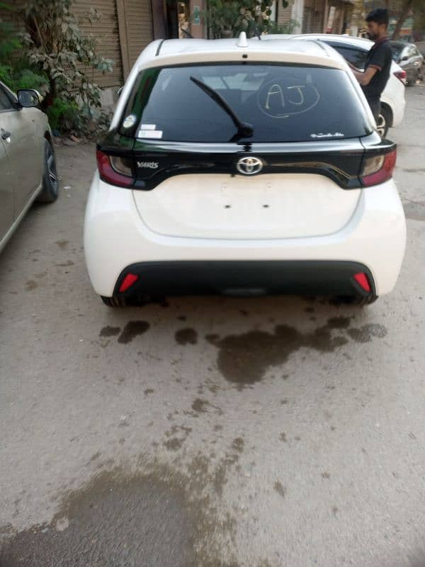 Toyota Yaris 2021 6