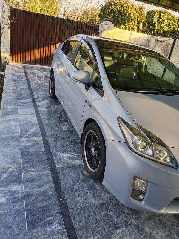 "For Sale: 2016 Toyota Prius – 3