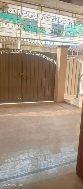 Sajid awan town Ehsan Block 5 mrla 1.5 double story wid Gas mtr used House urgent Sale, 03006803629 5