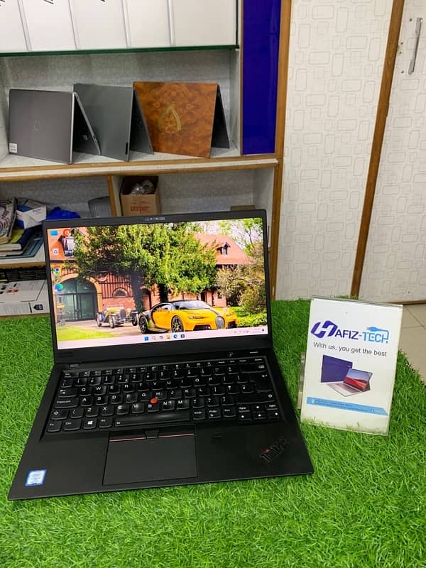 Lenovo Thinkpad X1 Carbon I7 8th GN Touch 1