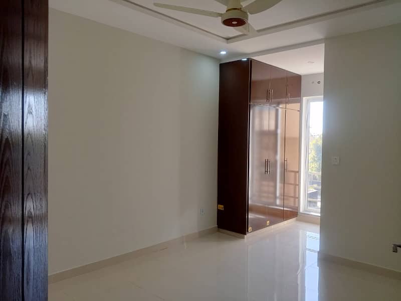 Beautiful 10 Marla House For Rent In Bahria Town Phase 7 Rawalpindi 7