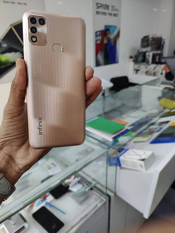 Infinix hot 11 play 1