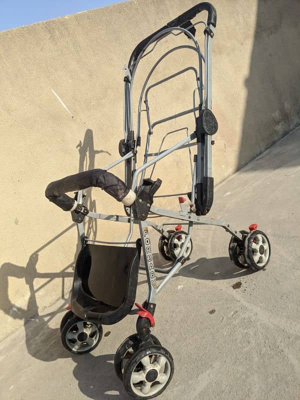 Pram for kids upto 7yo 4