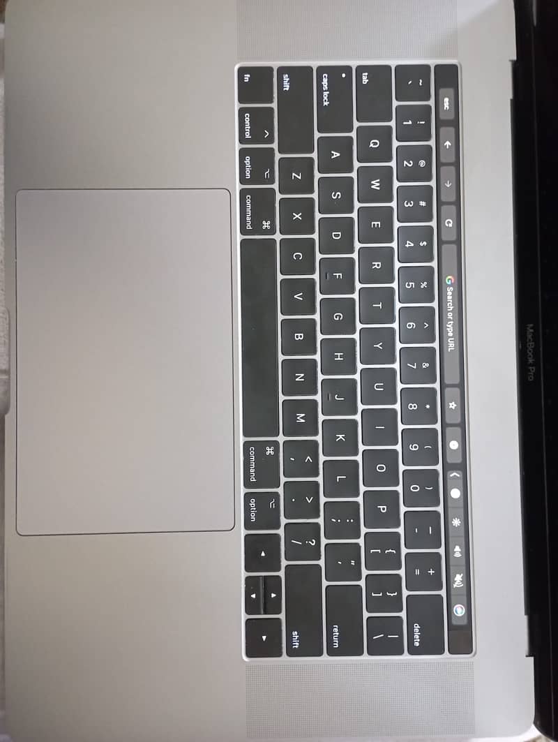 Macbook Pro 2017 15 Inches Read Add 5