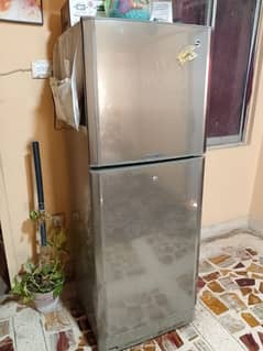 Pel refrigerator in good condition