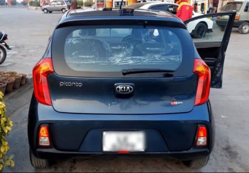 KIA Picanto 2021 1