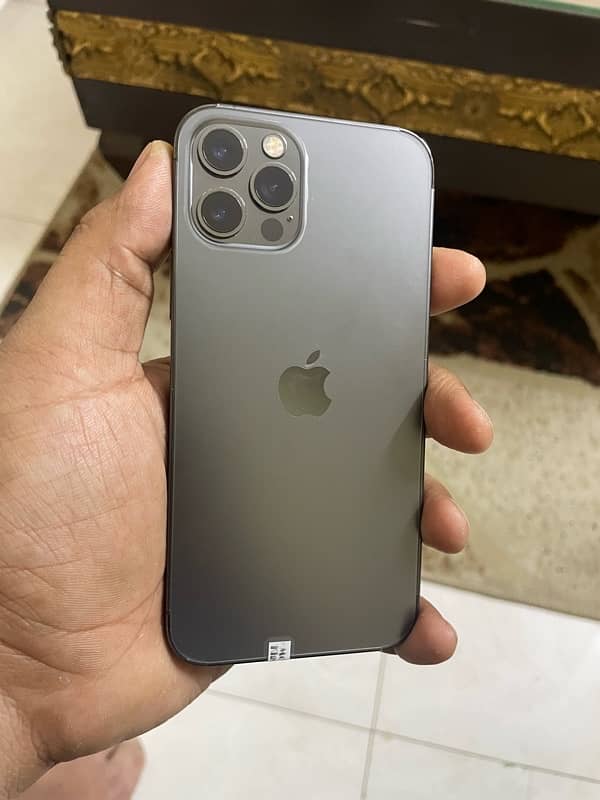 I phone 12 pro 0