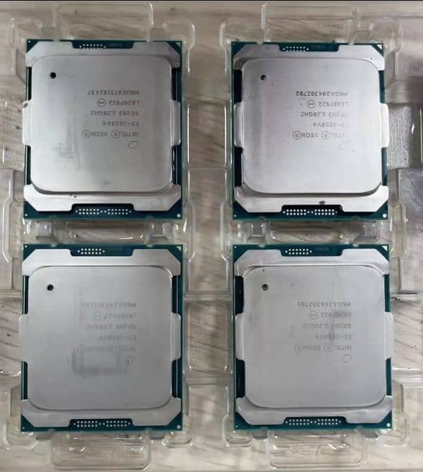 Intel Xeon E5-2650 V4 SR2N3 2.20GHz 12-Core 0