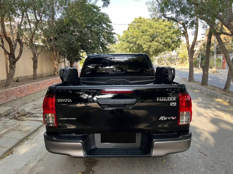 Toyota Hilux Revo 2019 3