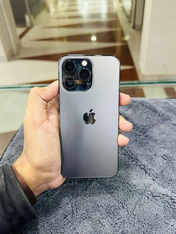 iPhone 13 pro 128gb pta approved 5