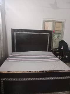 Bed for sale in Lahore