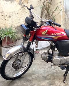 HONDA CD 70-2009 Model