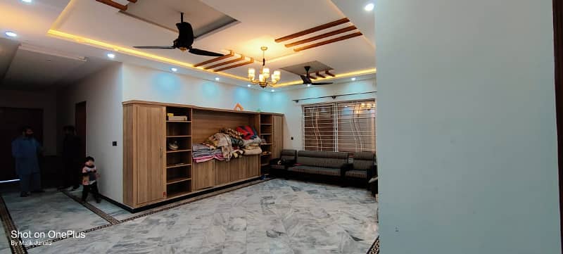 1 kanal beautiful Open basement available for rent in F15 8