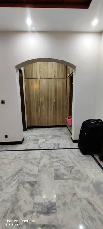 1 kanal beautiful Open basement available for rent in F15 10