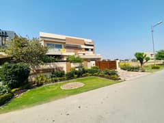 01 KANAL GLORIOUS & MAGNIFICENT HOUSE FOR RENT IN DHA PHASE 1 VERY REANSONABLE PRICE