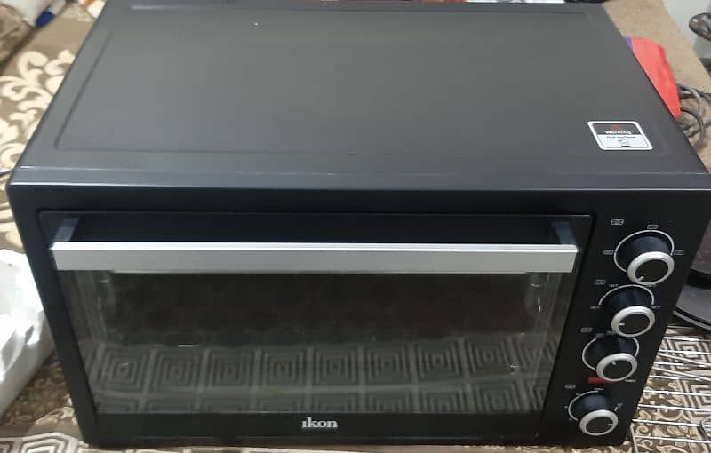 Ikon Backing Oven 10 by 10 Condition. 5