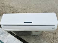 Dawlance 1.5 ton simple ac