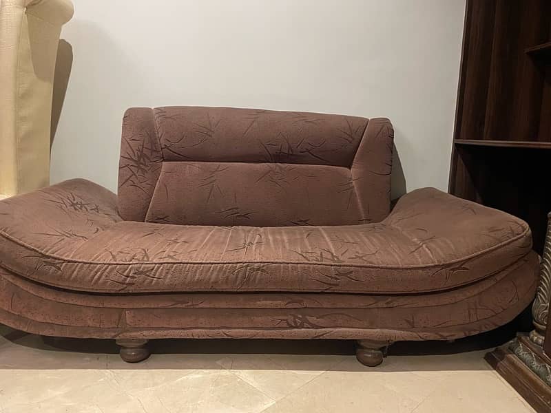 2 seater sofa brand new condition 1