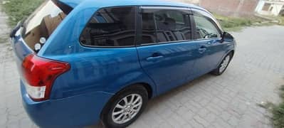 Toyota Fielder 2014