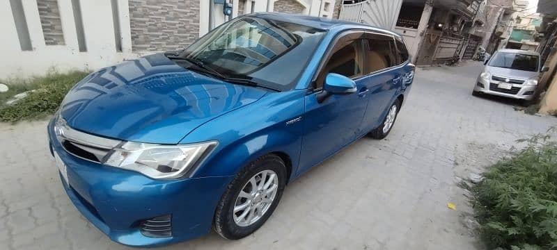 Toyota Fielder 2014 4