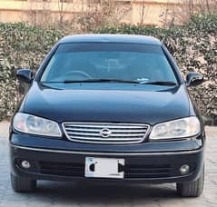 Nissan Sunny 2010