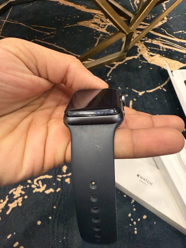 APPLE WATCH SERIES 3 5