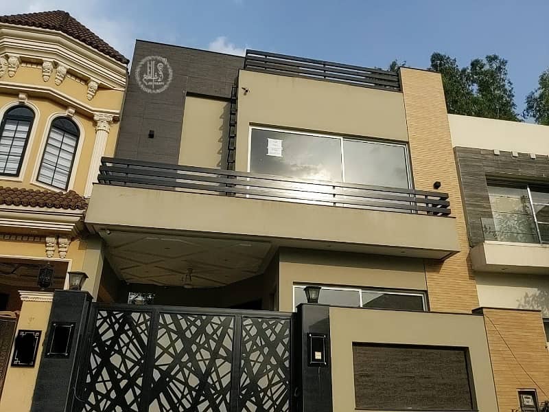 5 Marla, Slightly Use Modern Design House For Rent In In DHA Phase 3 Good Location 1