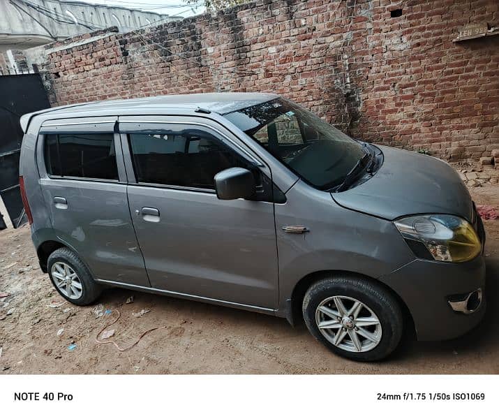 Suzuki Wagon R 2015 2