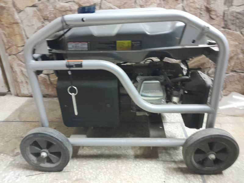 3KVA Hyundai Generator just like brand new 4