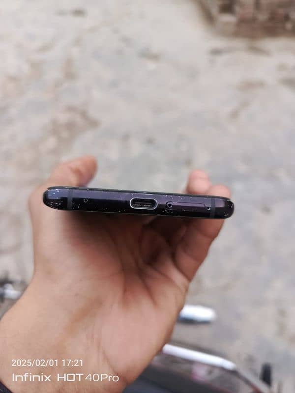 Huawei mate 20 pro 6.128 non pta 13