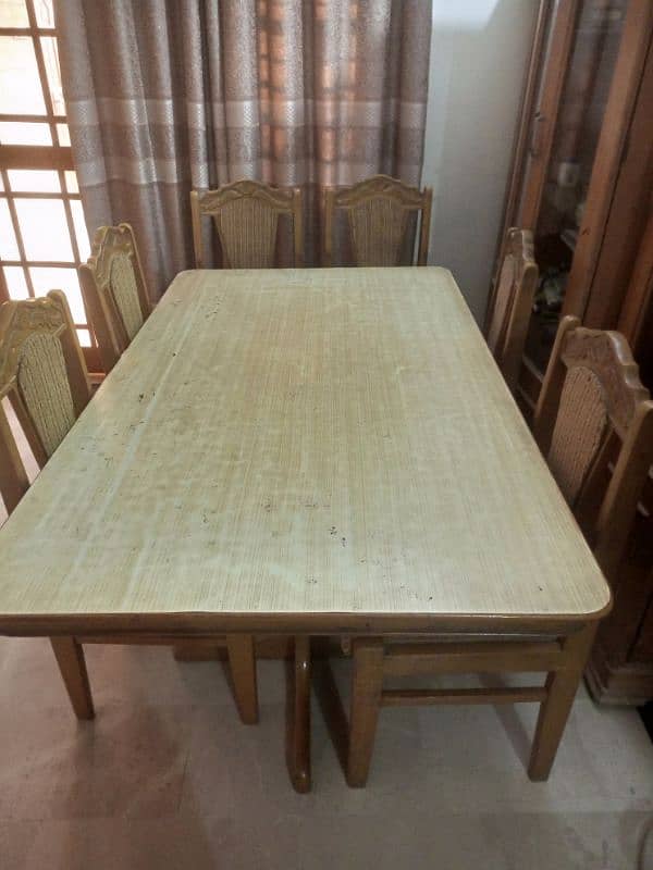 Wood Dinning Table 0