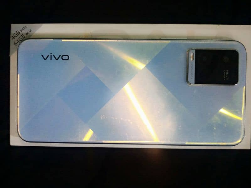 Vivo y21 0