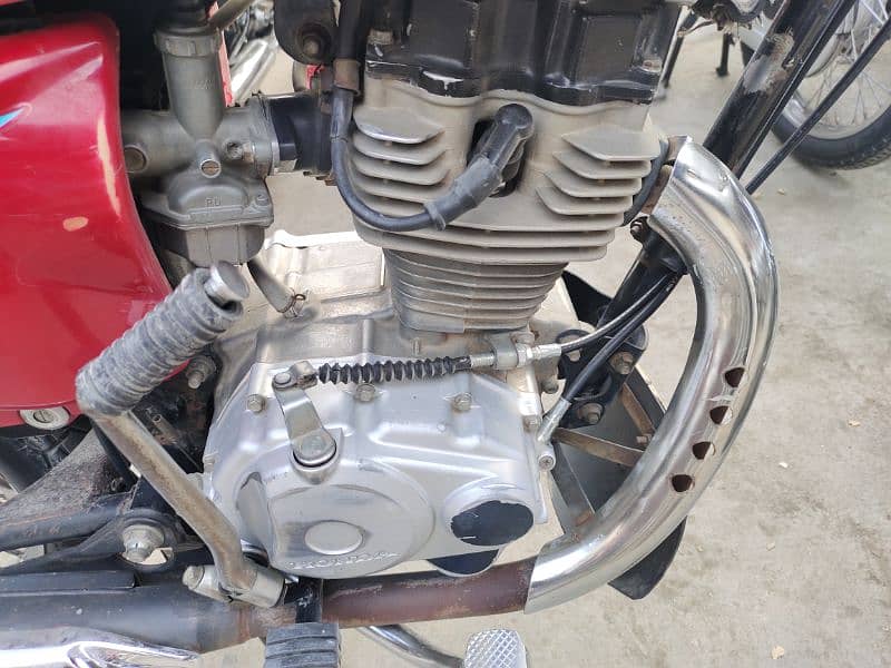 Honda 125 good condition 3