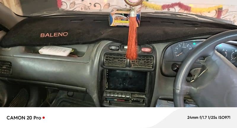 Suzuki Baleno 2003 7