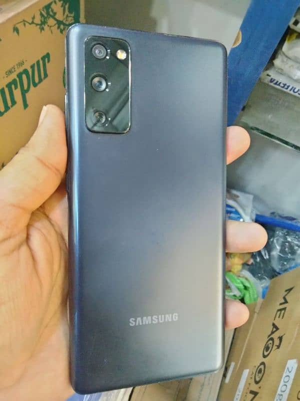 samsung S20fe non pta 1