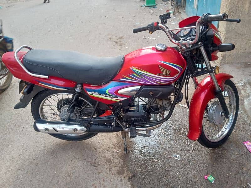 Honda pridor CD100 0