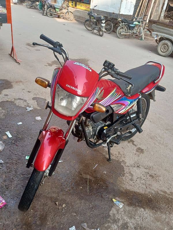 Honda pridor CD100 4