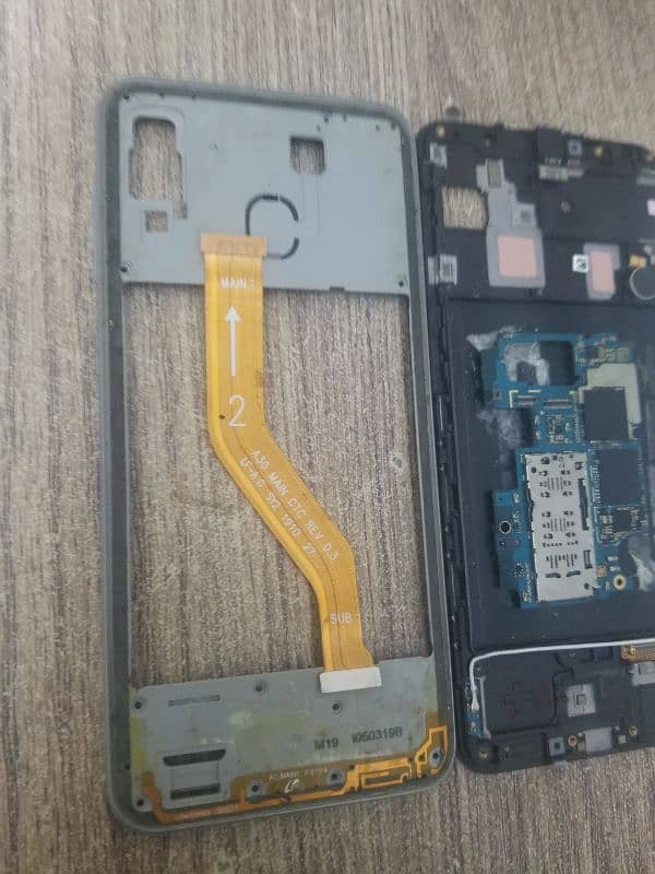 Samsung Galaxy A30s & A30s parts 3