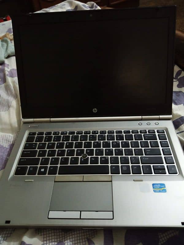 HP laptop for sale elitebook 2