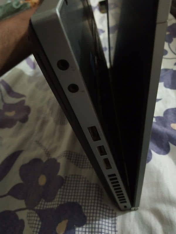 HP laptop for sale elitebook 5