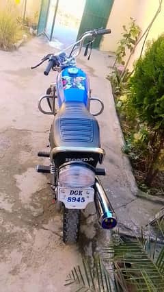 Honda 125 arjan sale 03279252314 my WhatsApp